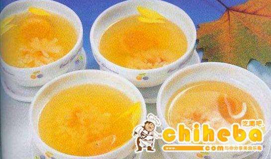 菊黄蟹肥 原料有鳜鱼 干贝 熟蟹黄 鲜汤 料酒